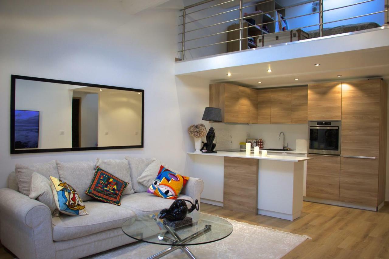 Appartement Duplex coeur vieil Antibes Old city Marché provencal Esterno foto